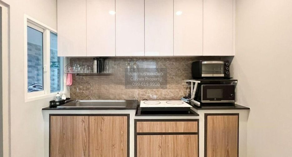For sale 4 bedrooms house in Bang Khae, Bangkok