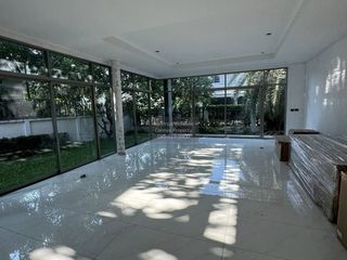 For sale 5 bedrooms house in Lat Krabang, Bangkok