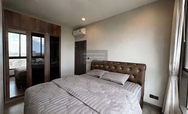 For sale 2 bedrooms condo in Bang Phlat, Bangkok