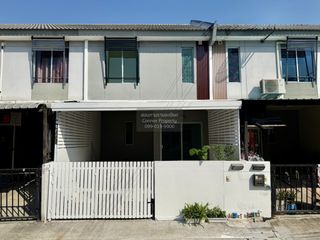 For sale 3 bedrooms townhouse in Bang Phli, Samut Prakan