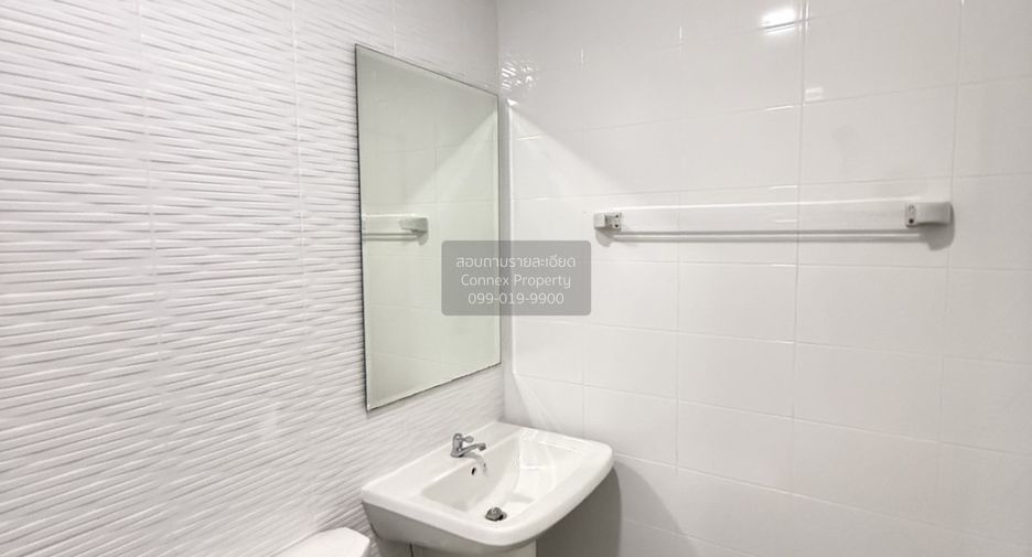 For sale 3 bedrooms townhouse in Bang Phli, Samut Prakan