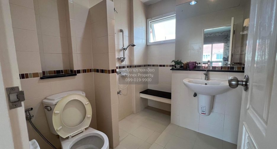Casa en venta de 4 habitaciones en Min Buri, Bangkok