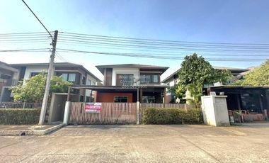 For sale 3 bedrooms house in Khlong Luang, Pathum Thani