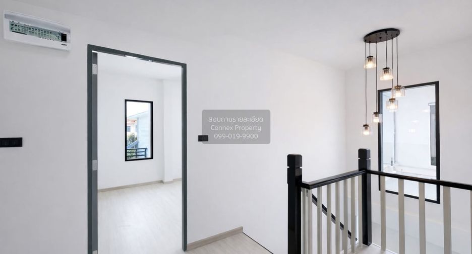 For sale 3 bedrooms house in Khlong Sam Wa, Bangkok