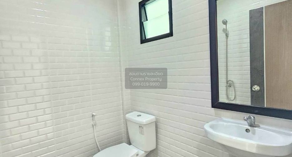 For sale 3 bedrooms townhouse in Bang Bua Thong, Nonthaburi