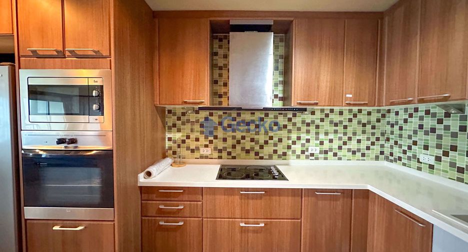 For sale 3 bedrooms condo in Bang Lamung, Chonburi