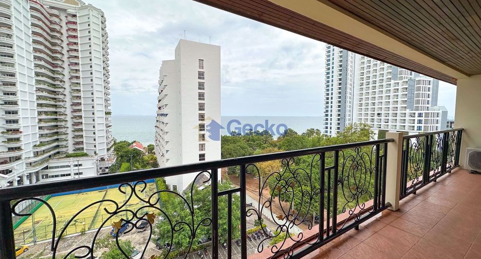 For sale 3 bedrooms condo in Bang Lamung, Chonburi