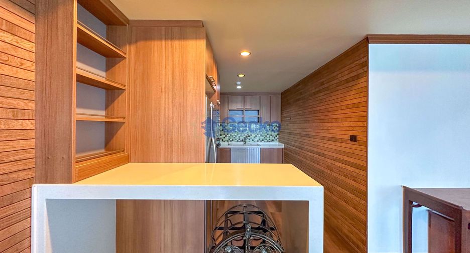 For sale 3 bedrooms condo in Bang Lamung, Chonburi
