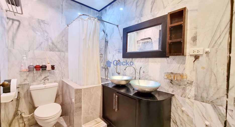 For sale 3 bedrooms house in Bang Lamung, Chonburi