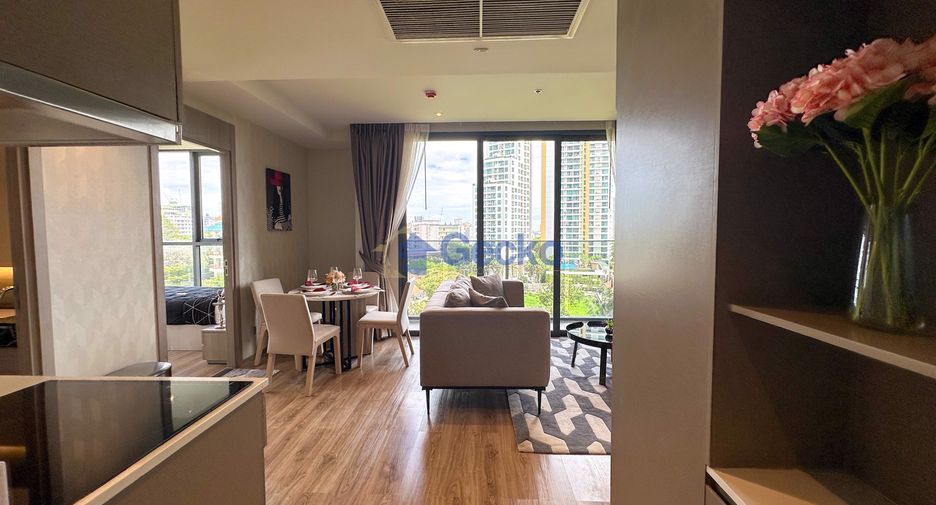 For rent 2 bedrooms condo in Bang Lamung, Chonburi