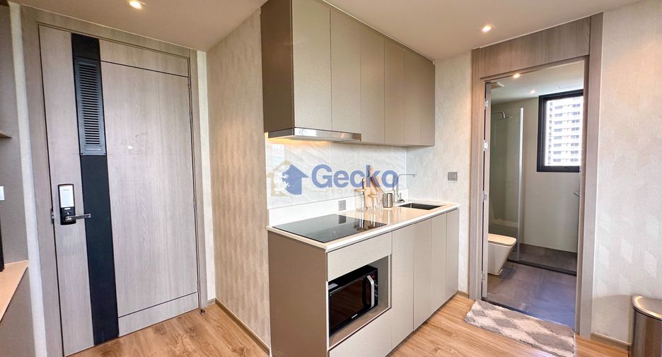 For rent 2 bedrooms condo in Bang Lamung, Chonburi