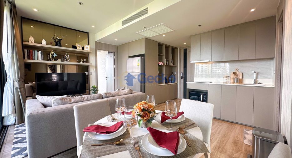 For rent 2 bedrooms condo in Bang Lamung, Chonburi