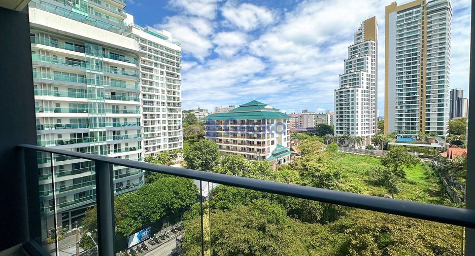 For rent 2 bedrooms condo in Bang Lamung, Chonburi