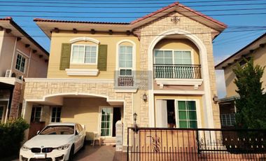 For rent 3 bedrooms house in Bang Khae, Bangkok