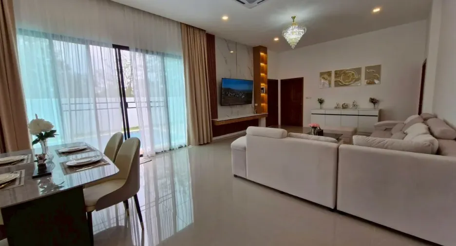 Casa en venta de 4 habitaciones en Bang Lamung, Chonburi