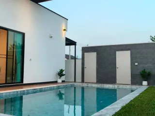 Haus zum Kauf mit 4 Zimmer in Bang Lamung, Chonburi
