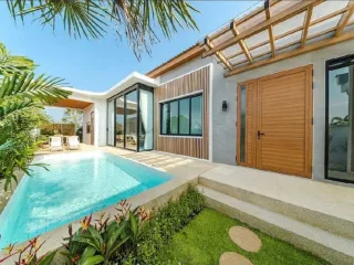 For sale 4 bedrooms house in Bang Lamung, Chonburi