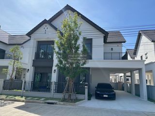 出租 4 卧室 独立屋 在 Bang Phli, Samut Prakan