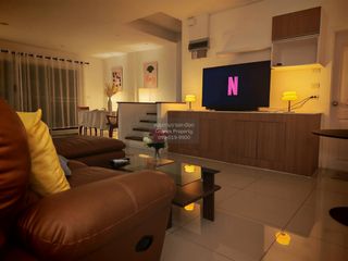 For rent 3 bedrooms townhouse in Phasi Charoen, Bangkok