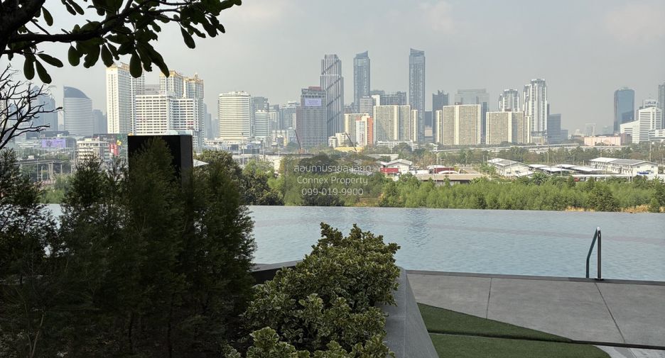 For rent 2 bedrooms condo in Huai Khwang, Bangkok