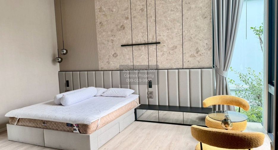 For rent 4 bedrooms house in Saphan Sung, Bangkok