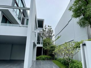 Casa en alquiler de 4 habitaciones en Saphan Sung, Bangkok
