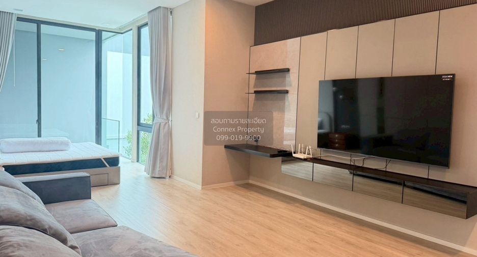 For rent 4 bedrooms house in Saphan Sung, Bangkok