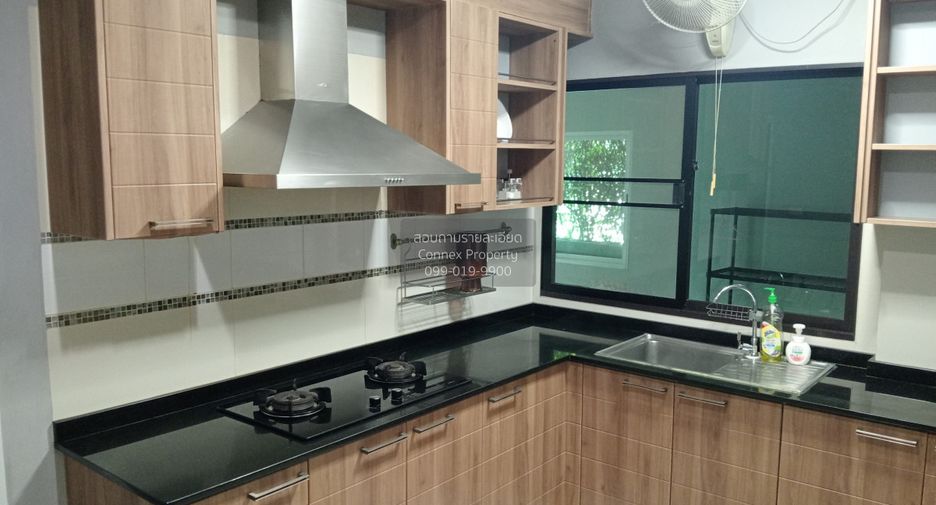 For rent 5 bedrooms house in Mueang Samut Sakhon, Samut Sakhon