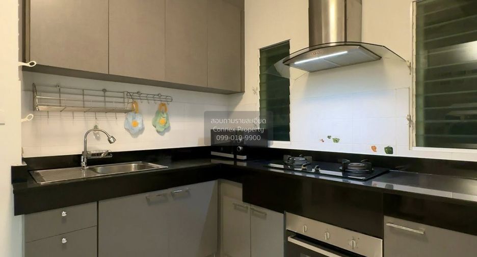 For rent 3 bedrooms house in Mueang Samut Prakan, Samut Prakan