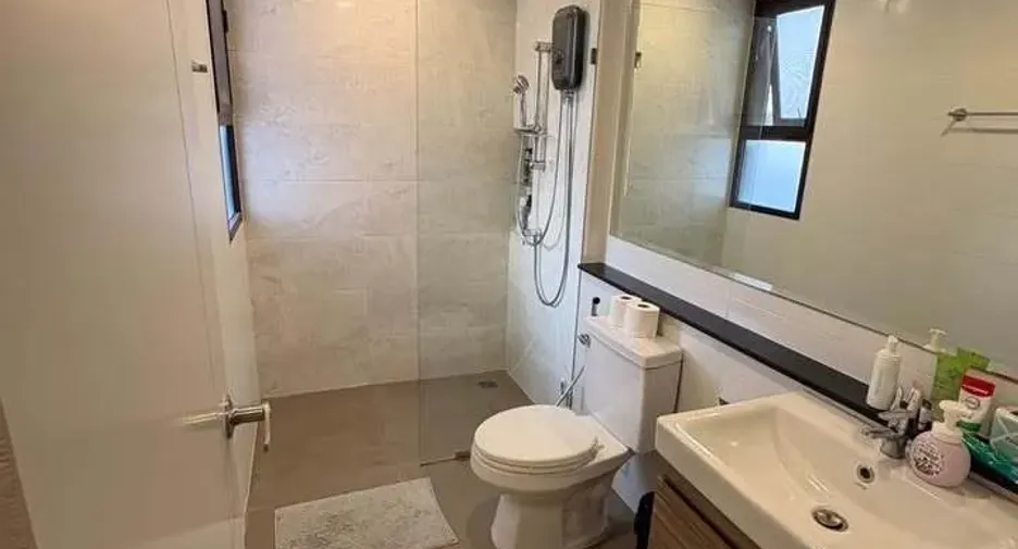 For sale 4 bedrooms house in Prawet, Bangkok