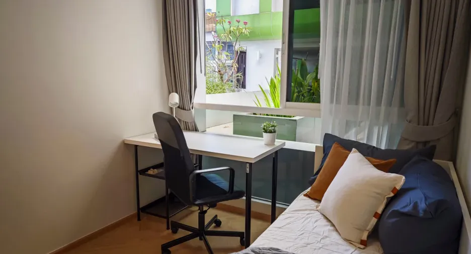 For rent 2 bedrooms condo in Din Daeng, Bangkok