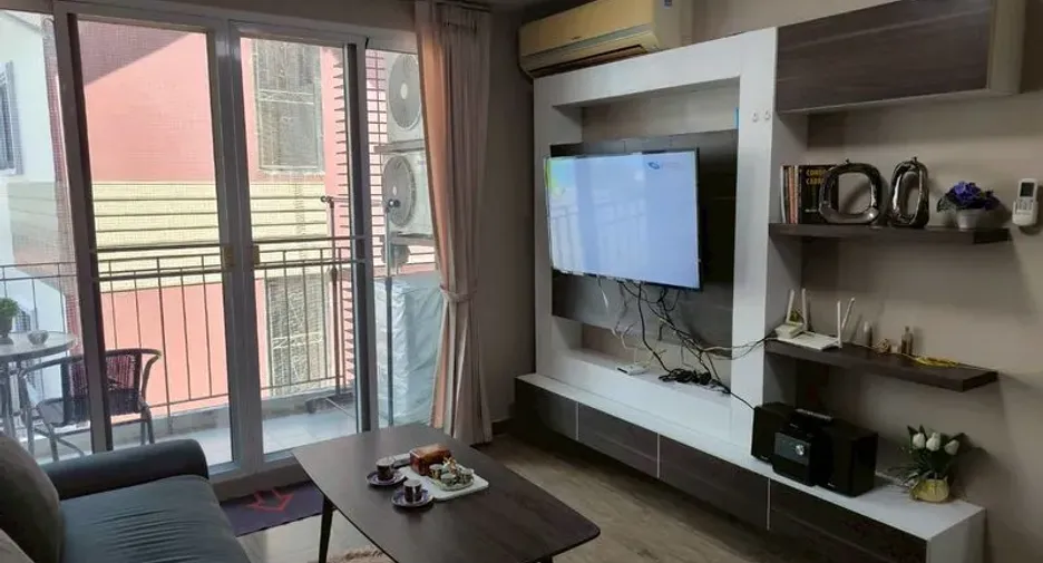 À vendre 1 chambre condo à Huai Khwang, Bangkok