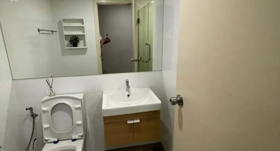 For sale and for rent 1 bed condo in Phaya Thai, Bangkok