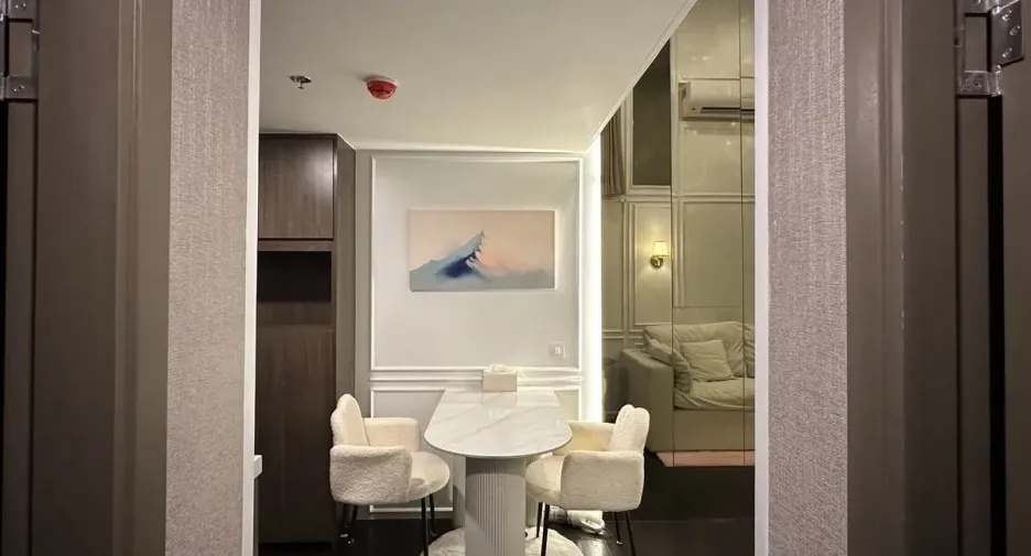 For rent 2 ベッドルーム condo in Watthana, Bangkok