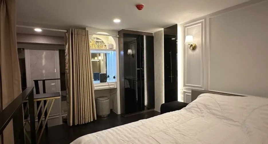 For rent 2 ベッドルーム condo in Watthana, Bangkok