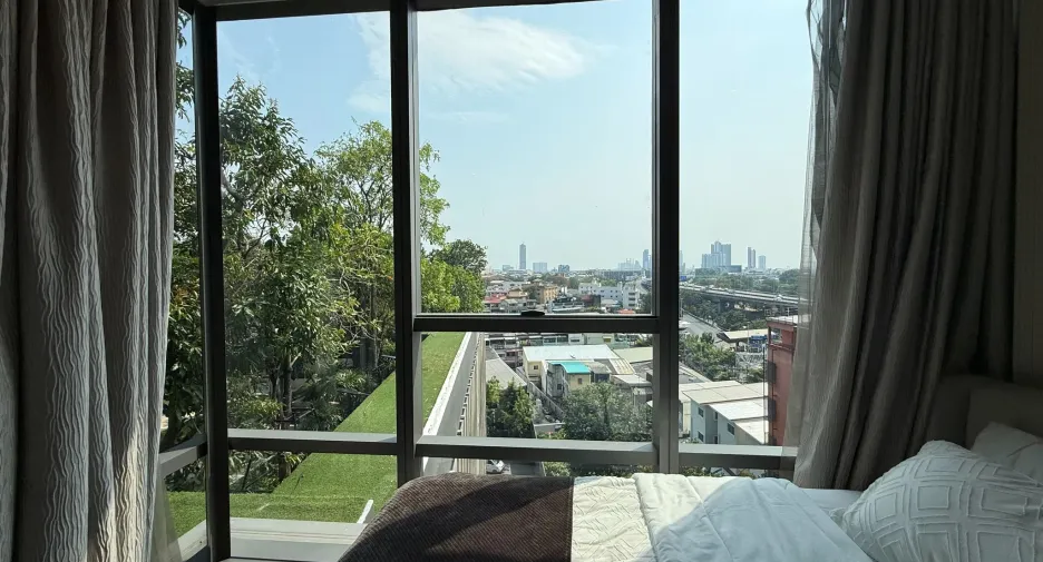 For rent 2 bedrooms condo in Sathon, Bangkok