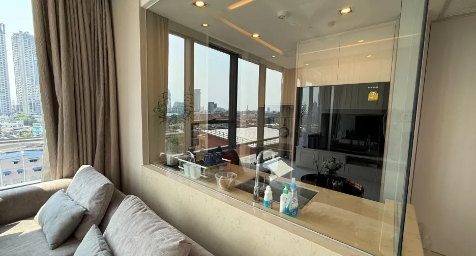For rent 2 bedrooms condo in Sathon, Bangkok