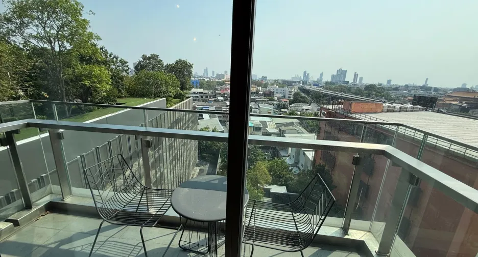 For rent 2 bedrooms condo in Sathon, Bangkok