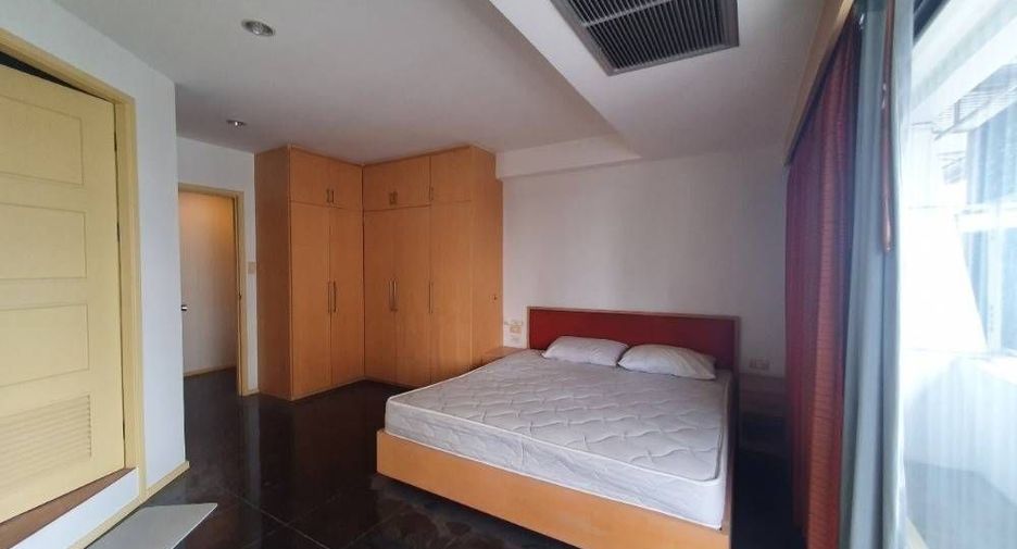 Condo en venta de 3 habitaciones en Sathon, Bangkok