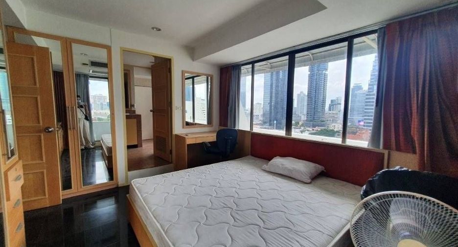 Condo en venta de 3 habitaciones en Sathon, Bangkok
