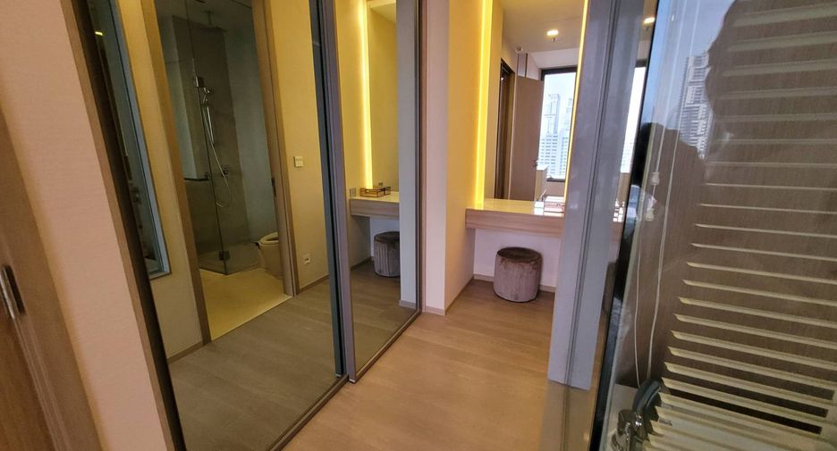 For rent 1 bed condo in Watthana, Bangkok
