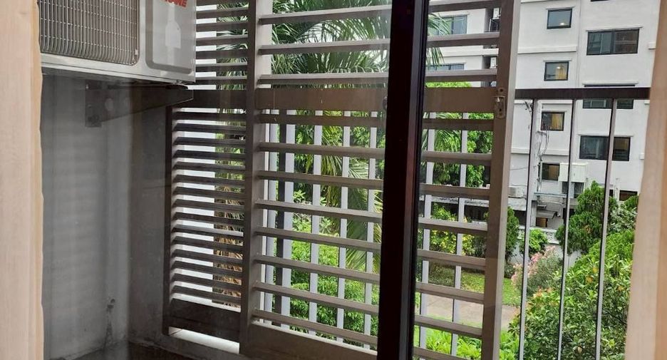 For sale 1 bed condo in Bang Na, Bangkok