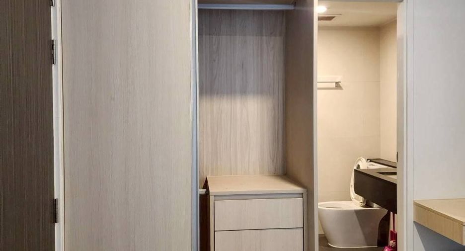 For sale 1 bed condo in Bang Na, Bangkok