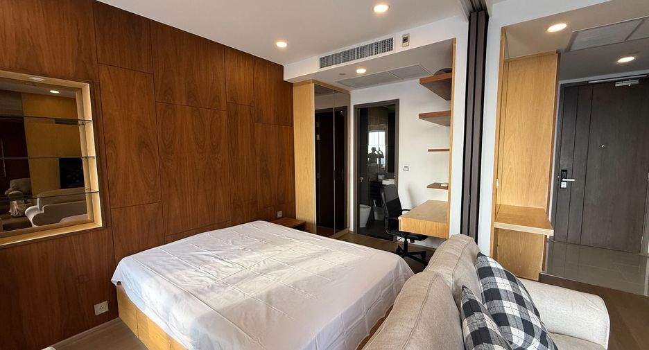 For rent 1 bed condo in Bang Rak, Bangkok