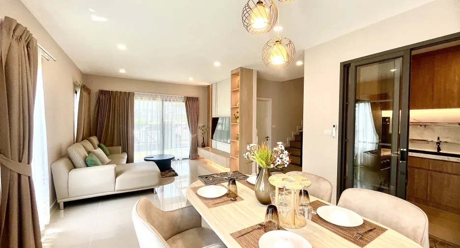 Casa en alquiler de 4 habitaciones en Thalang, Phuket