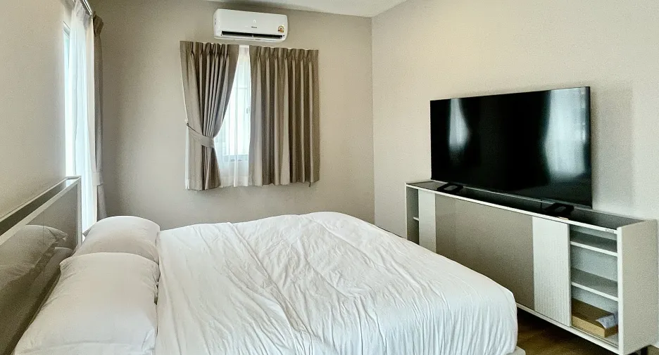 Casa en alquiler de 4 habitaciones en Thalang, Phuket