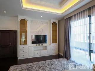 À vendre et à louer 4 chambres maison à Saphan Sung, Bangkok