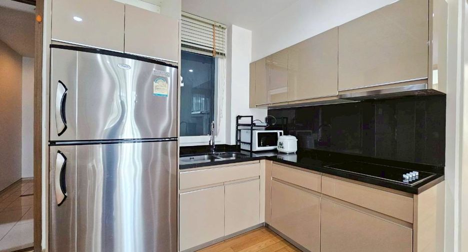 Condo en alquiler de 2 habitaciones en Khlong Toei, Bangkok