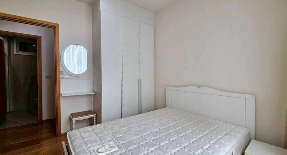 Condo en alquiler de 2 habitaciones en Khlong Toei, Bangkok