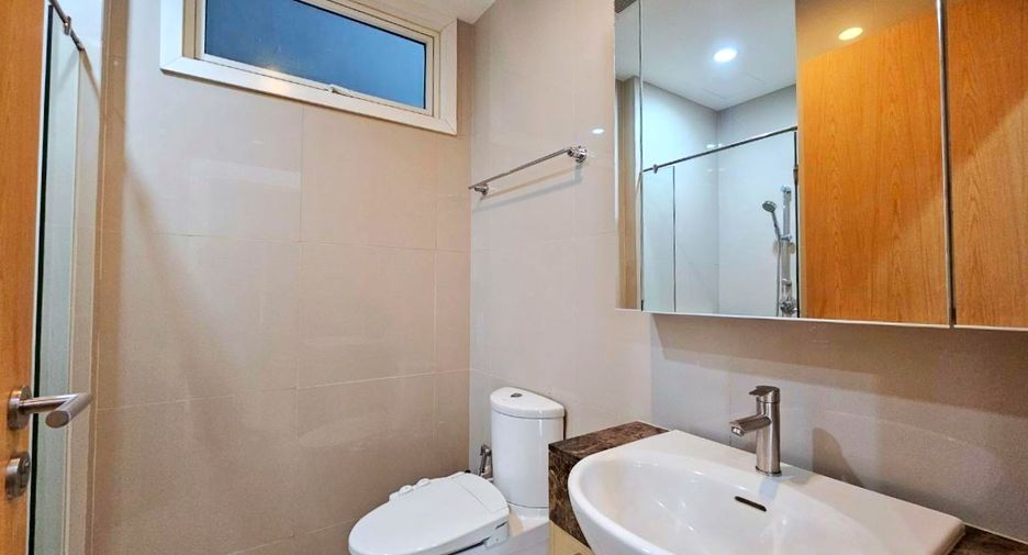 Condo en alquiler de 2 habitaciones en Khlong Toei, Bangkok